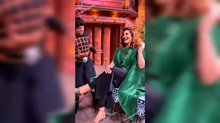 OMG😱Archana Puran Singh KICKS Krushna Abhishek As He Makes Fun Of Her Weight