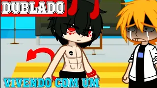 VIVENDO COM UM 😈 || Mini-Filme 1/2 || Gacha Club bl/yaoi「 Dublagem PT-BR 」