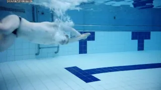 Swimming Breaststroke: Kick drill - underwater video.