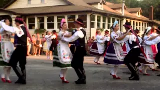 Traditional Hungarian Folk Dancing