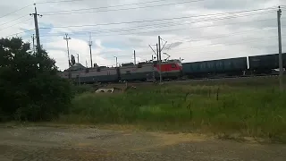 [RZD] Электровоз 3ЭС4К с полувагонами берет разгон к ст.Киевский