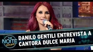 Danilo Gentili entrevista a cantora Dulce María