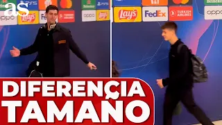 VIRAL diferencia de tamaño COURTOIS - ARDA GÜLER a la SALIDA del ALLIANZ ARENA