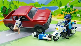 Новые мультики с игрушечными машинками Плеймобил - Побег! Видео для малышей.