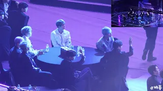 BTS reacts to Seventeen Live Performance @ Seoul Music Awards 2019