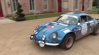 Rallye de vieilles voitures dans les Deux-Sèvres