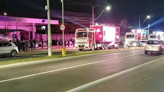 Caravana de natal passando em Gravataí.