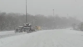 Massive Winter Snow Storm STOPPED Traffic on Toronto Major Highway DVP