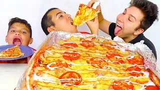 Huge XXXL Creamy Alfredo Pizza Challenge • MUKBANG