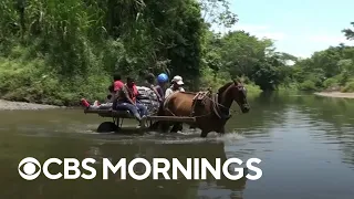 Migrants make dangerous trek to U.S. through Darien Gap between borders of Panama and Colombia
