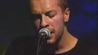 coldplay performing spies live