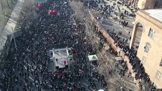 Armenian Opposition Continues Protests Against Prime Minister