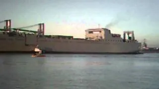 US Navy Ship Pulls into 32ND Street Naval Station, San Diego, California