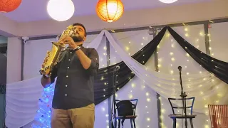 "I will always love you" by Whitney Houston | Live Sax cover (busking) | Sweethin Hartman