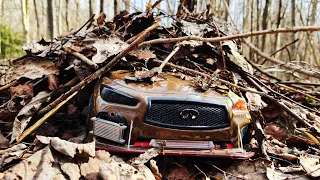 FOUND INFINITI Q50 in the forest ... Picked up and tested on asphalt ... RC OFFroad 4x4