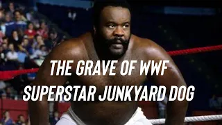 Famous Graves : The Grave of WWF Superstar Junkyard Dog