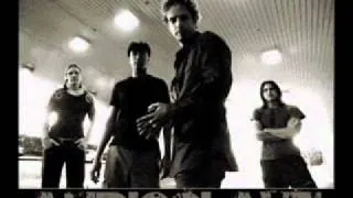 Audioslave - Like a stone (primera versión)