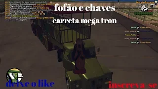 Chaves e fofão dançando na carreta MegaTron!!!!!!!!!!