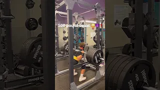 SQUATTING 500 POUNDS EASILY at 18 years old 😳❗️🔥 #shorts #youtubeshorts