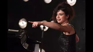 DOLCENERA: "Siamo Tutti Là Fuori" live piano e voce 2017