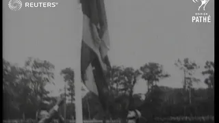 NETHERLANDS / ROYAL: Queen Wilhelmina reviews the Dutch Grenadiers on their 100th Anniversary (1929)