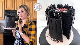 Tips and Tricks | How to Make BLACK BUTTERCREAM WITHOUT USING ANY FOOD COLORING!! GAME CHANGER!!