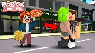 TOCINA TIENE UNA CITA *PERO DESCUBRE QUE EL TIENE NOVIA* SOLO LA ESTAFARON BROOKHAVEN ROBLOX