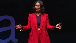 ¿Y tu ya conoces al amor de tu vida? | Claudia Lizaldi | TEDxTijuana