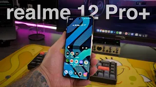 Першій realme з періскопним зумом