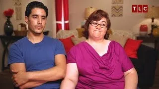 Awkwardness About Intimacy | 90 Day Fiance