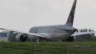 QATAR AIRWAYS Boeing 787 Dreamliner ON THE WAY TO DOHA ! Plane spotting