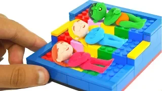 KIDS SLEEPING IN TOY BEDS ❤ SUPERHERO PLAY DOH CARTOONS FOR KIDS