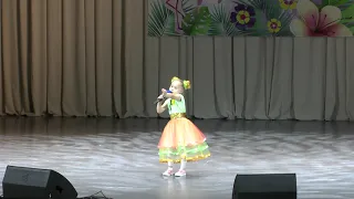 Белоковылова Ксения (5 лет) - "Мандариновое солнце" (детская эстрадная студия)
