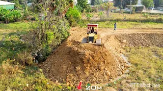 Interesting Video !! Perfectly Stronger Komatsu Bulldozer Spreading Stone With Trucks 5T Making Road