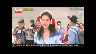 Monday Couple Sweet Moment