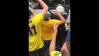 Swedish and irish fans cheer on the bus! Euro 2016.