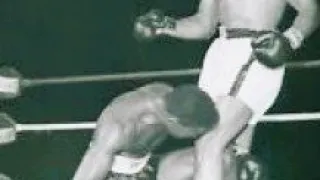 Ezzard Charles vs Jersey Joe Walcott 3 // Fight of the Year by The Ring Magazine // Highlights