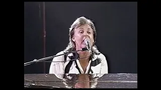 Paul McCartney - Lady Madonna (Live in Charlotte 1993)