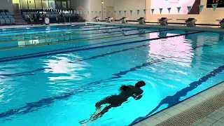 Brick test (swimming freestyle 20meters dive and retrieve the brick under the water with feet first)