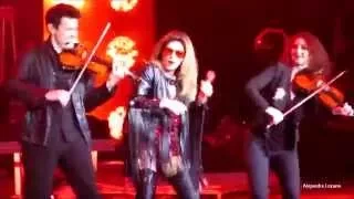 Shania Twain - Rock this Country - Intro - Rock This Country Tour 2015 - Toronto, Canada