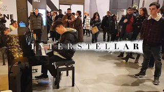 3 Minutes of INTERSTELLAR Magic on PUBLIC PIANO