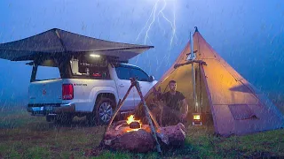 Caught In A Rainstorm With My Dog! / Danger of Death in the Camp / Camping in Heavy Thunder and Rain