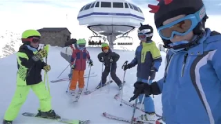 Magic Ski Club Ordino Arcalís. Los niños esquían con los mejores monitores de Andorra.