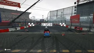 Wreckfest (PS4): Total Carnage at Figure 8 Racetrack