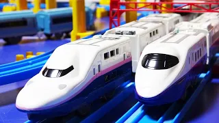 Plarail Shinkansen ☆ I made a course of Japanese JR trains, stations and railroad crossings!