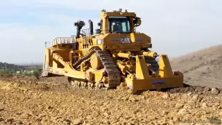 CAT D11T in action