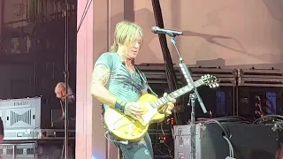 Keith Urban “Where The Blacktop Ends” Live at PNC Bank Arrs Center