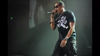Jay-Z SCREAMS OUT Free Meek Mill On Stage In PHILLY?!?!