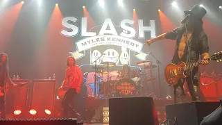 Slash live in Seoul Korea 'world on fire' 2019 1 13