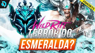 Por que o Tryndamere ESTÁ SENDO muito BANIDO no ESMERALDA #shorts